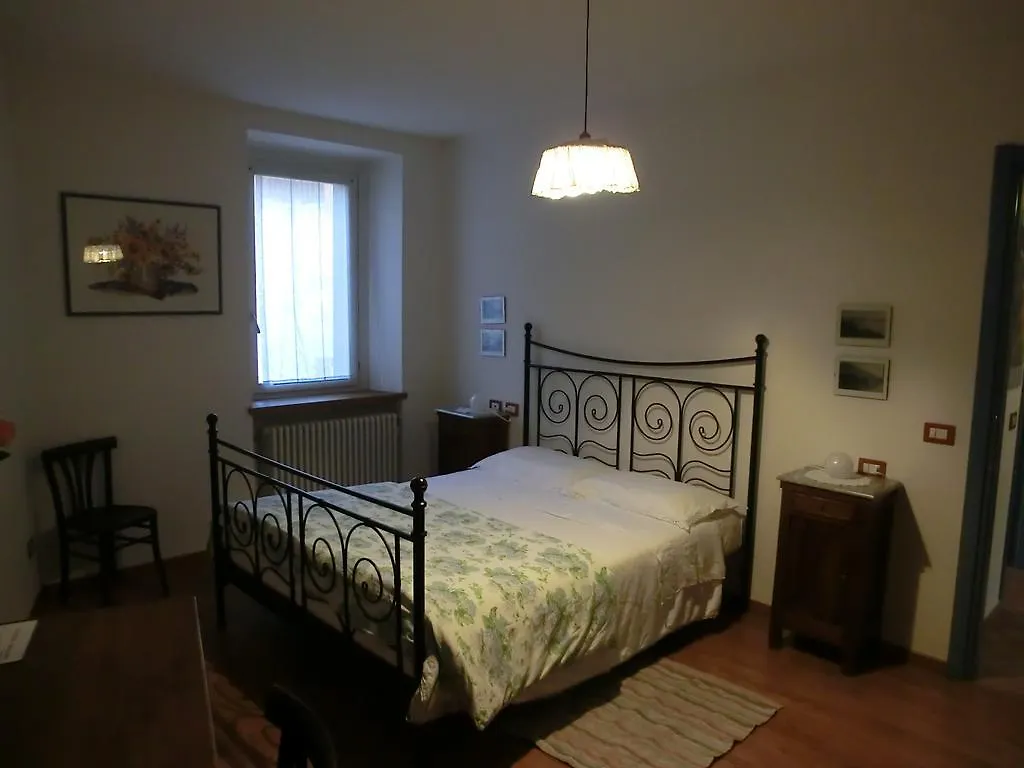 ** Bed & Breakfast B&B Leon D'Oro Pusiano Italië