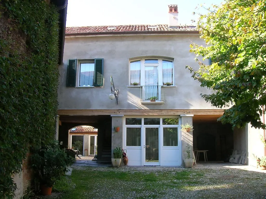 B&B Leon D'Oro Pusiano 2*,  Italië